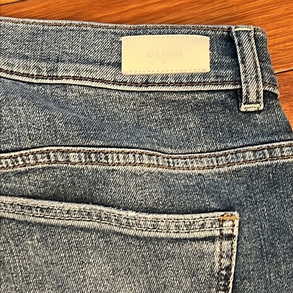 ⭐️ DL1961 Bridget Boot High Rise Instasculpt Jeans Size 30 - Picture 7 of 8